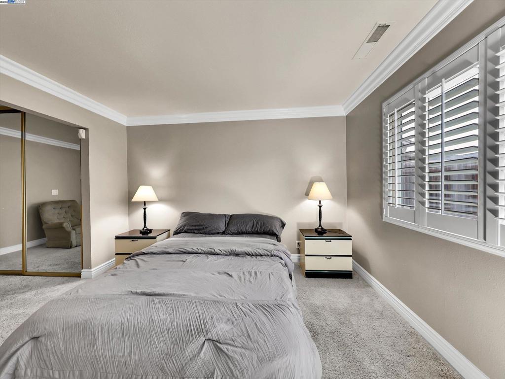 ALVARADO - Residential