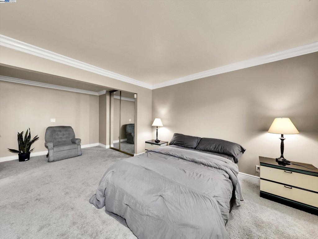 ALVARADO - Residential