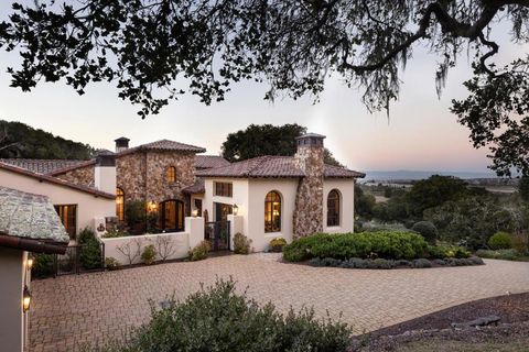 7595 Paseo Vista Monterey CA 93940