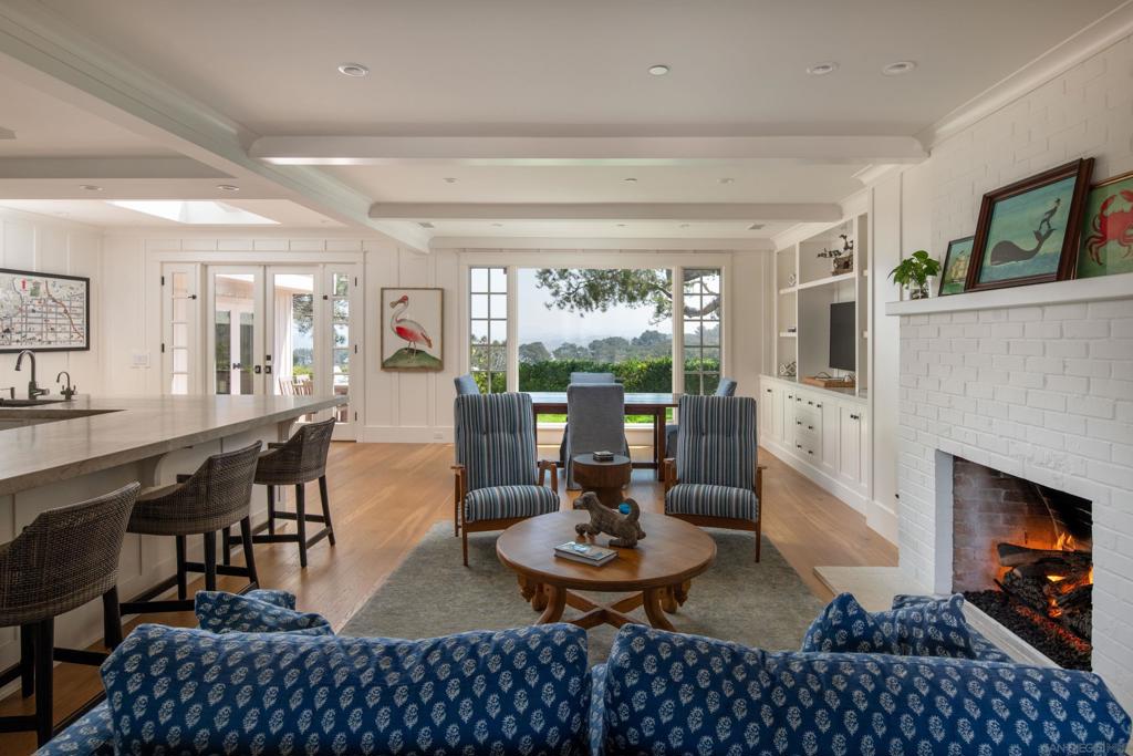 Del Mar - Residential