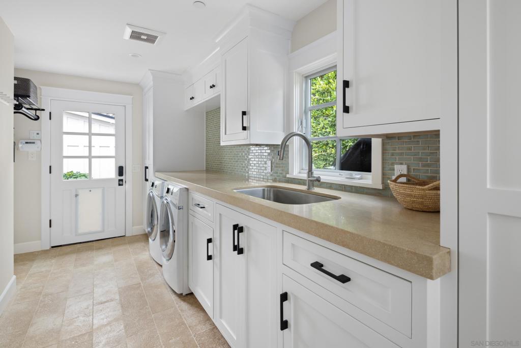 Del Mar - Residential