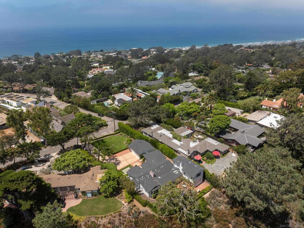 Del Mar - Residential