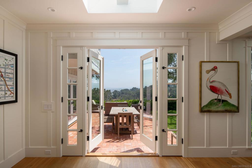 Del Mar - Residential