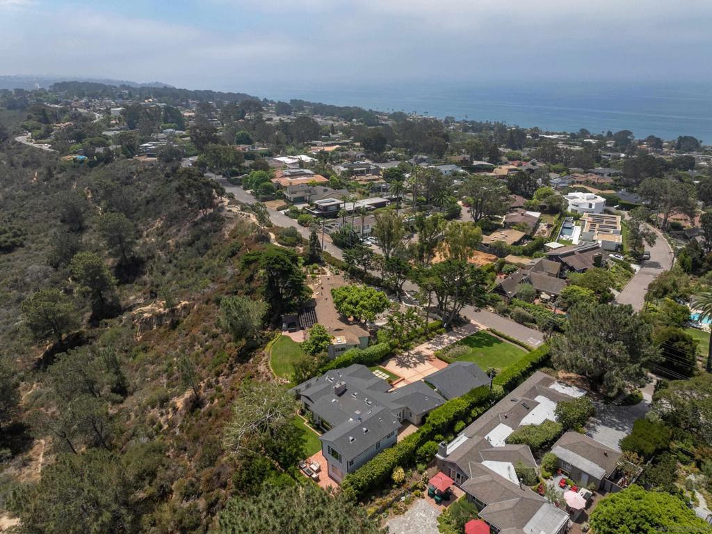 Del Mar - Residential