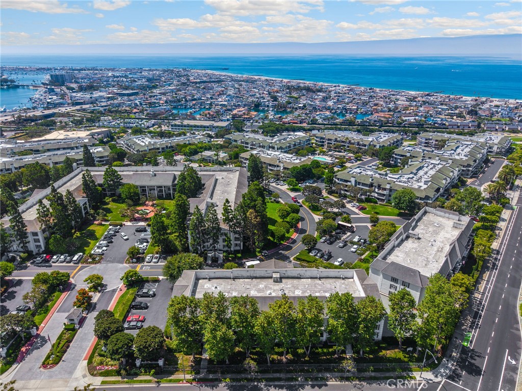 Amazing opportunity to buy a home in the heart of Newport Beach!! This 1 bedroom 1 bathroom condo is located just blocks from the beach, the bay, Lido, and Balboa, be in the heart of Newport while enjoying all the amenities this gated community has to offer, pool, spa, gym, clubhouse, and more.