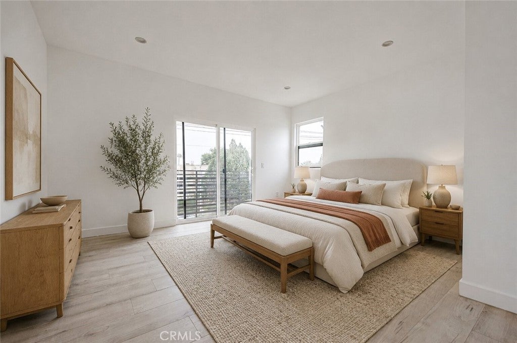 6461 Woodley