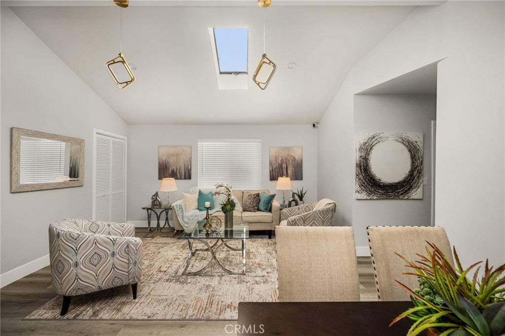 5157 Inglewood