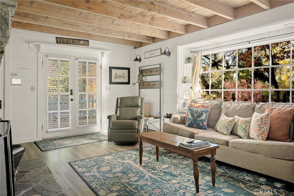 Arrowhead Woods (AWHW) - Residential