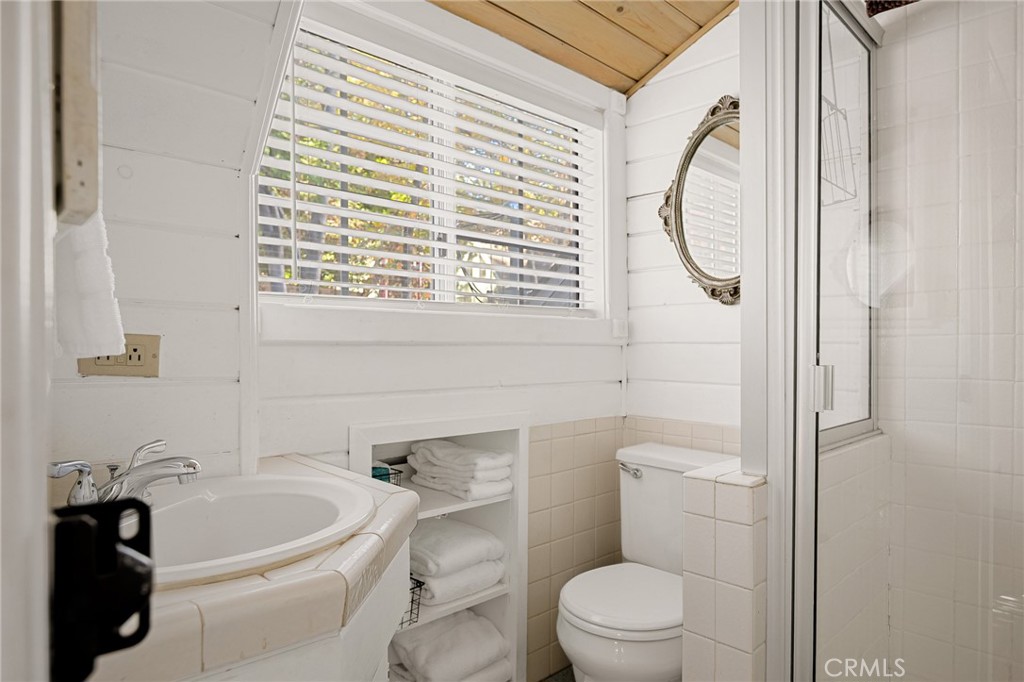 Arrowhead Woods (AWHW) - Residential