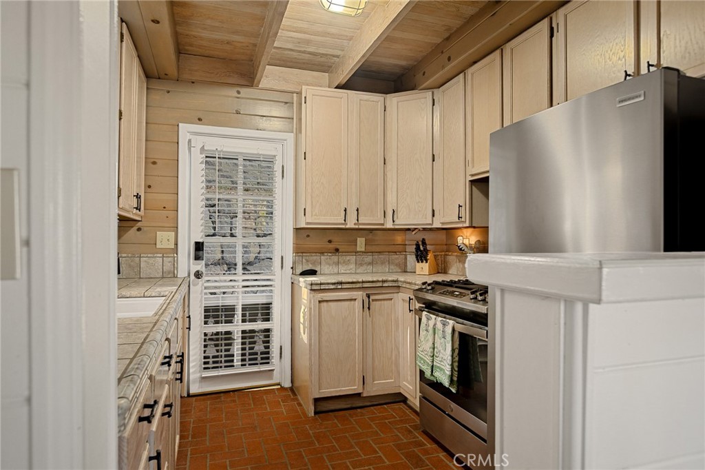 Arrowhead Woods (AWHW) - Residential