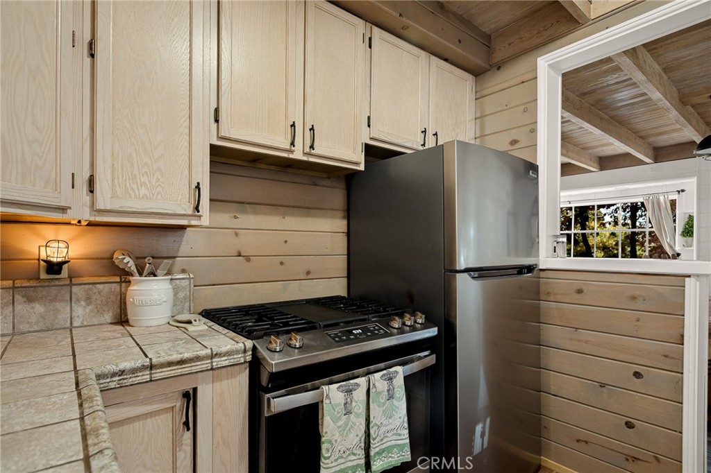 Arrowhead Woods (AWHW) - Residential