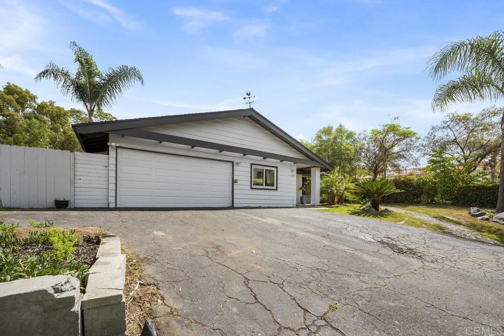 2348 Watson Way