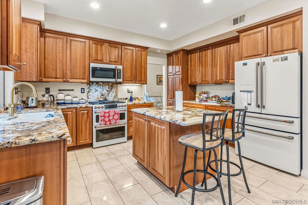 4745 Marblehead Bay Dr