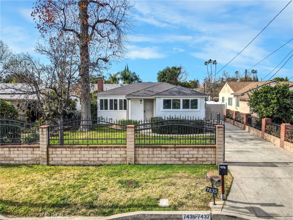 7435 7437 Balcom Avenue