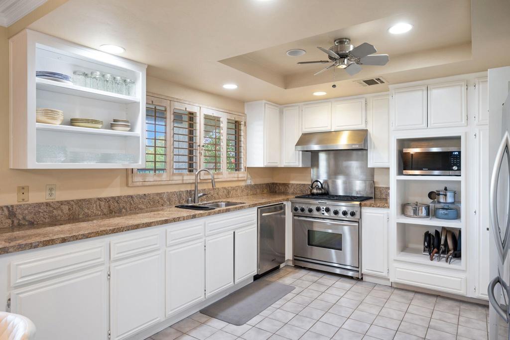 Bayside Condos - Residential