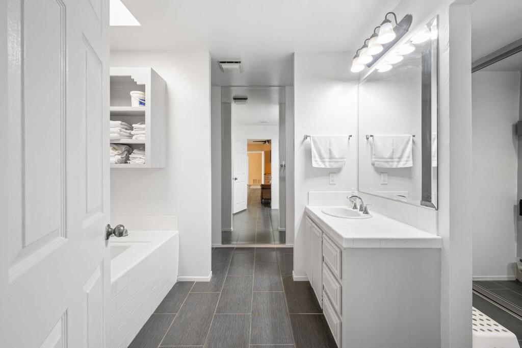 Bayside Condos - Residential