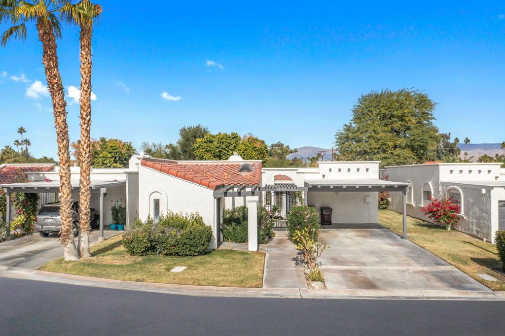 Bayside Condos - Residential