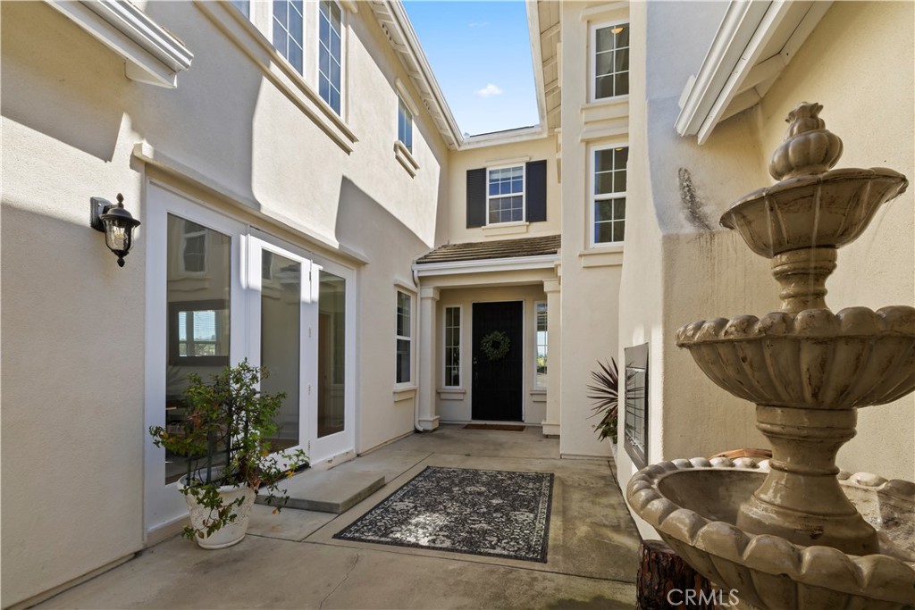 380 Highland Oaks Court