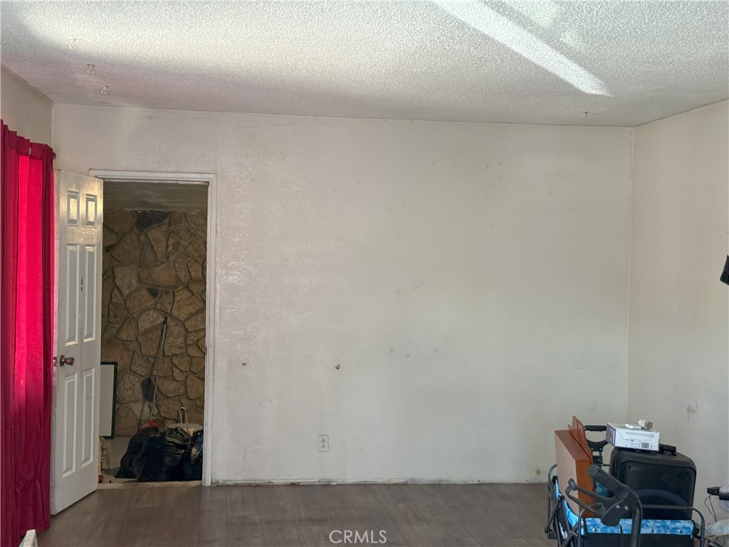 16841 Main Street