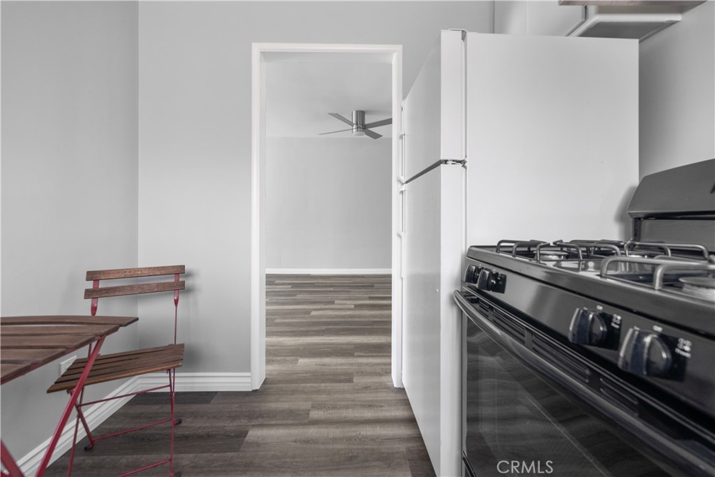 Walk to Beach - Residential Lease