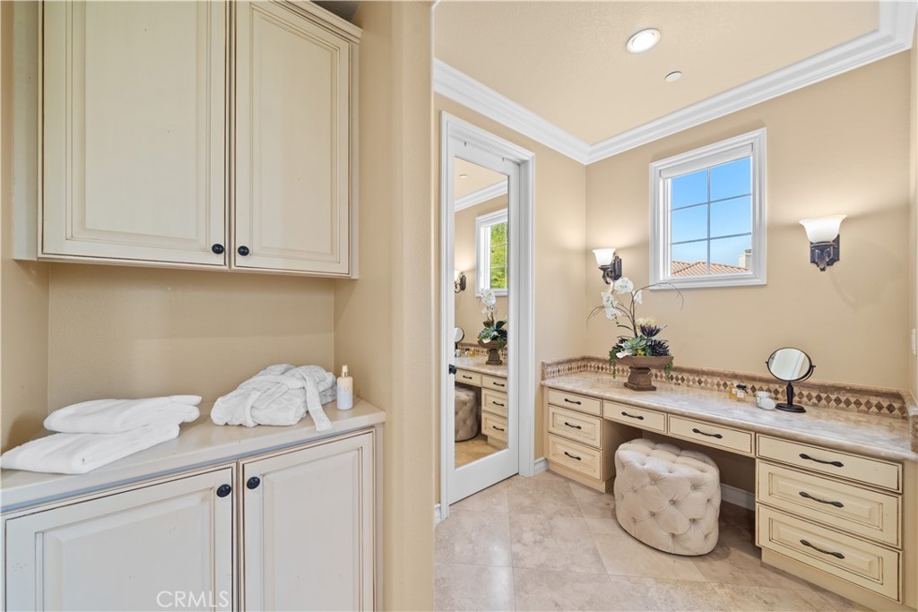 Nellie Gail (NG) - Residential