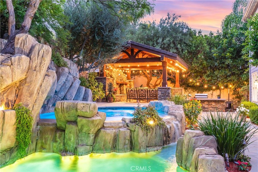 Photo of 26012 Horseshoe Circle, Laguna Hills, CA 92653 (MLS # OC25184047)