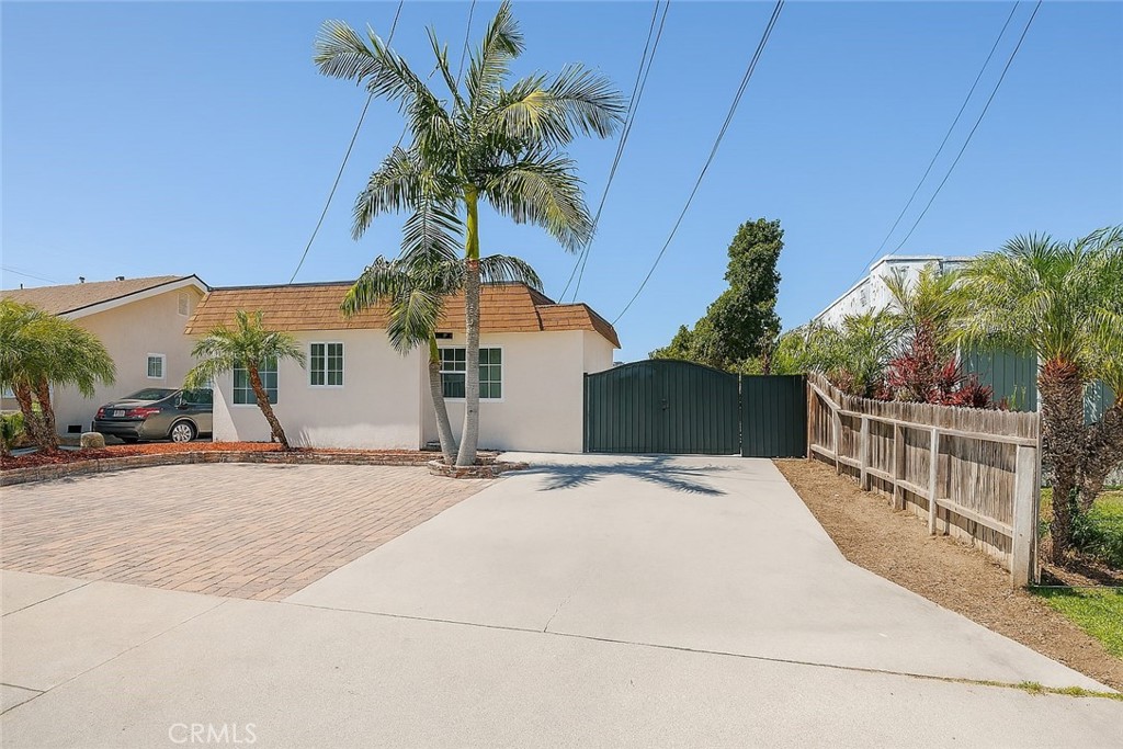 7791 Melrose St.