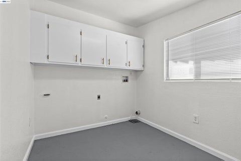 Tiny photo for 705 W Rumble Rd RD, Modesto, CA 95350 (MLS # 41135927)