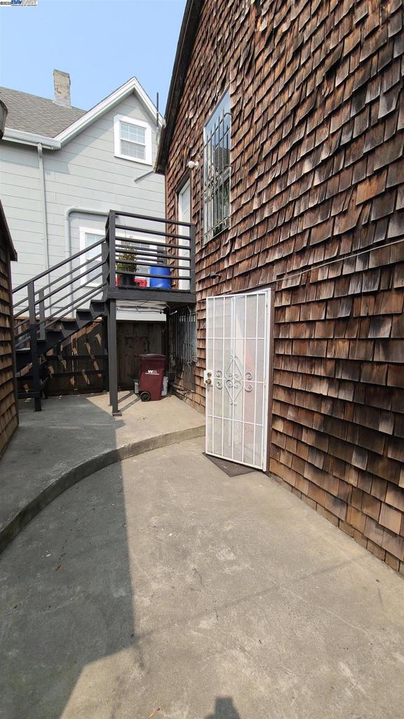 SANANTONIO - Residential Lease