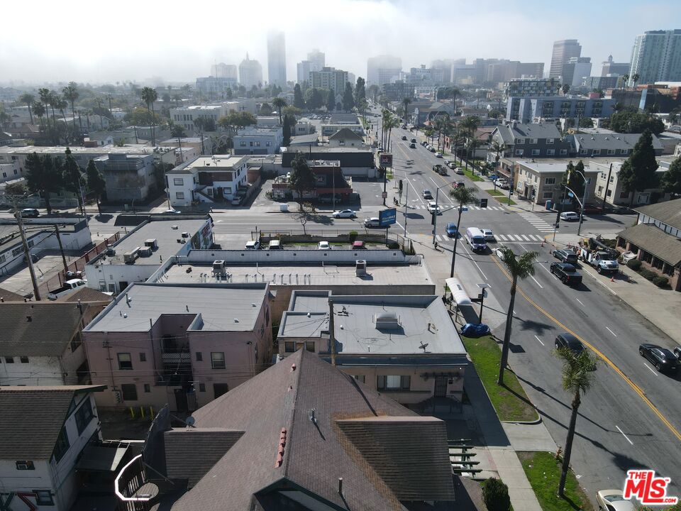 712 Atlantic Avenue