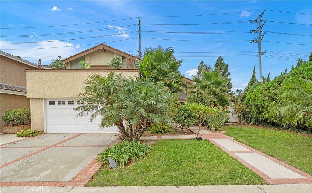 Photo of 622 W Alpine Avenue, Santa Ana, CA 92707 (MLS # OC26229477)
