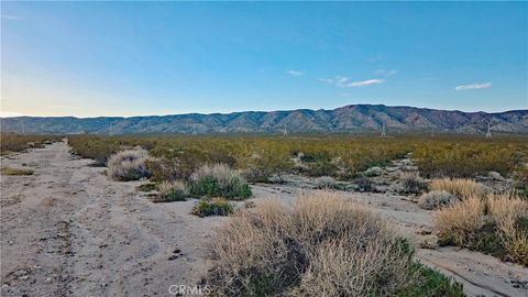 Photo of 0 Rose Ave, Mojave, CA 93501 (MLS # SR26011735)