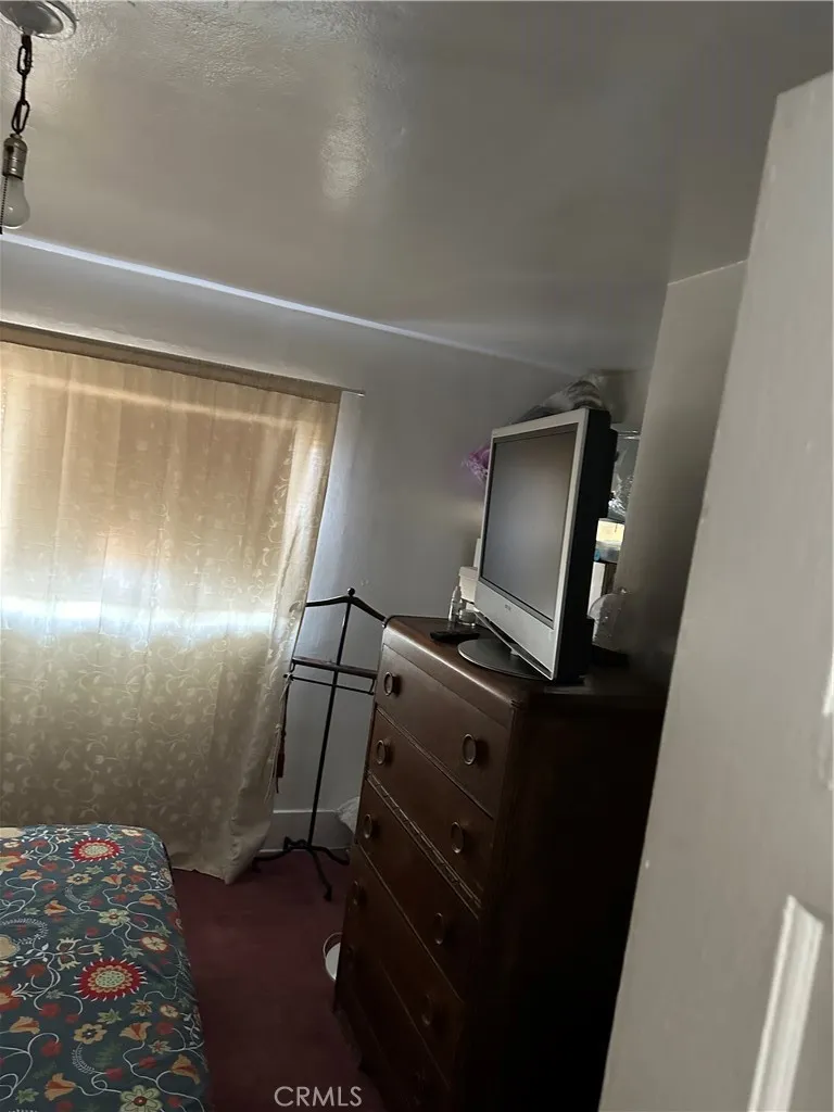 Los Angeles, California 90026, United States, 2 Bedrooms Bedrooms, ,2 BathroomsBathrooms,Residential,Active,193819