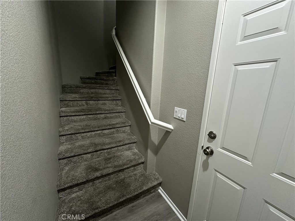 25190 Crest Haven Street 2