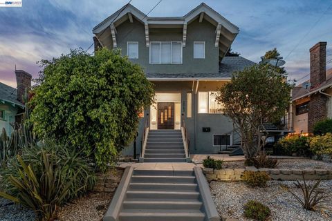 Photo of 2063 Rosedale Ave Ave, Oakland, CA 94601 (MLS # 41128646)