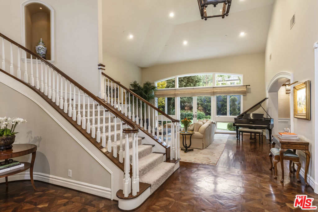 Brentwood Park - Residential