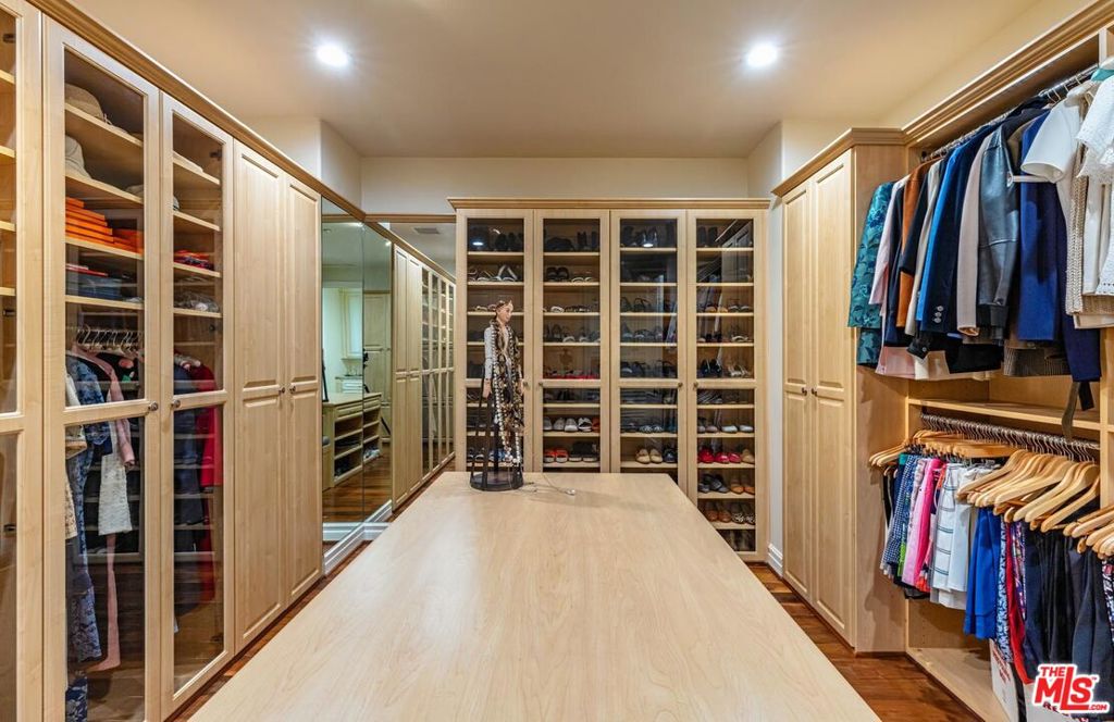 Brentwood Park - Residential