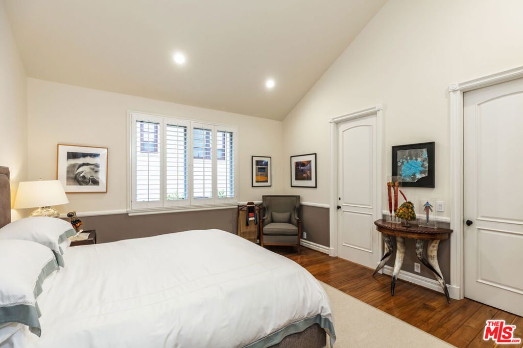 Brentwood Park - Residential