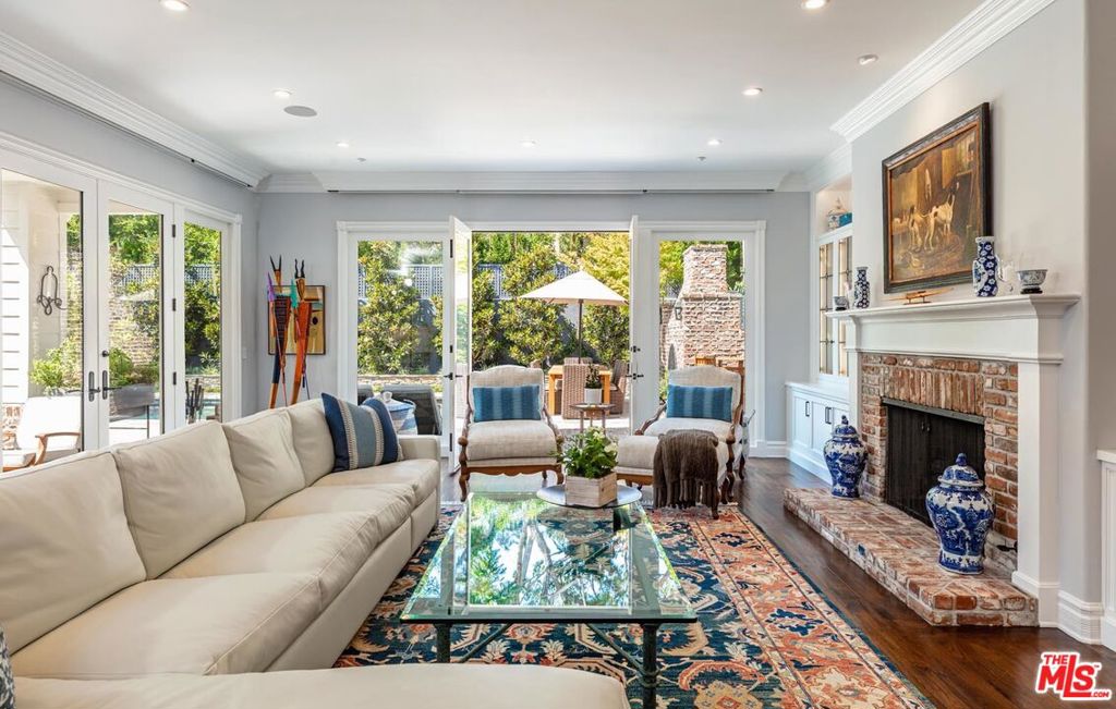 Brentwood Park - Residential