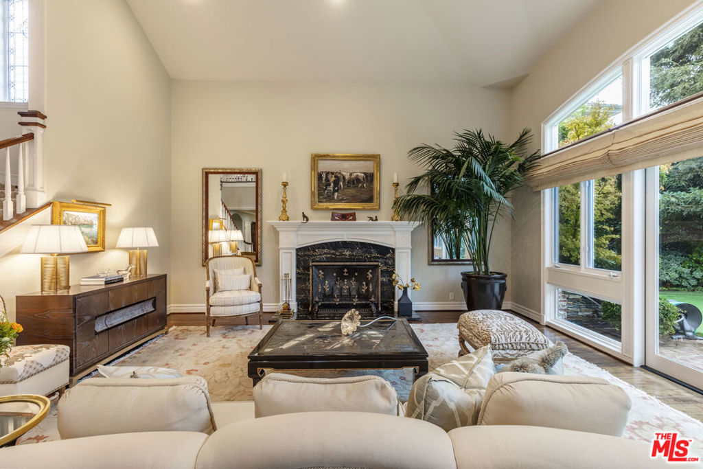 Brentwood Park - Residential