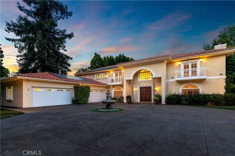 Photo of 4438 Haskell Avenue, Encino, CA 91436 (MLS # SR26111715)