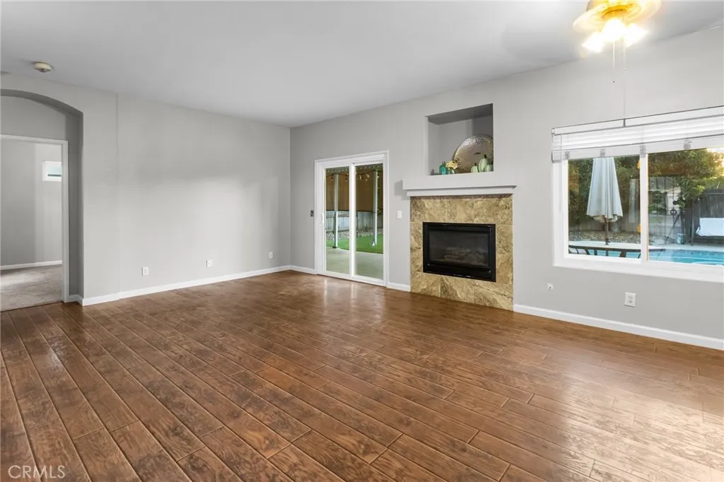 Atwater, California 95301, United States, 4 Bedrooms Bedrooms, ,2 BathroomsBathrooms,Residential,Active,201163