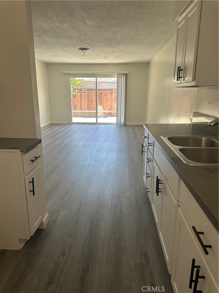 1617 Cedar
