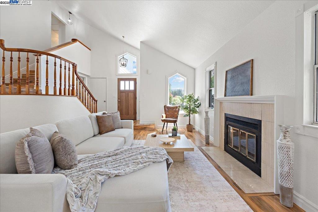 SOMERSET HIGHLAN - Residential