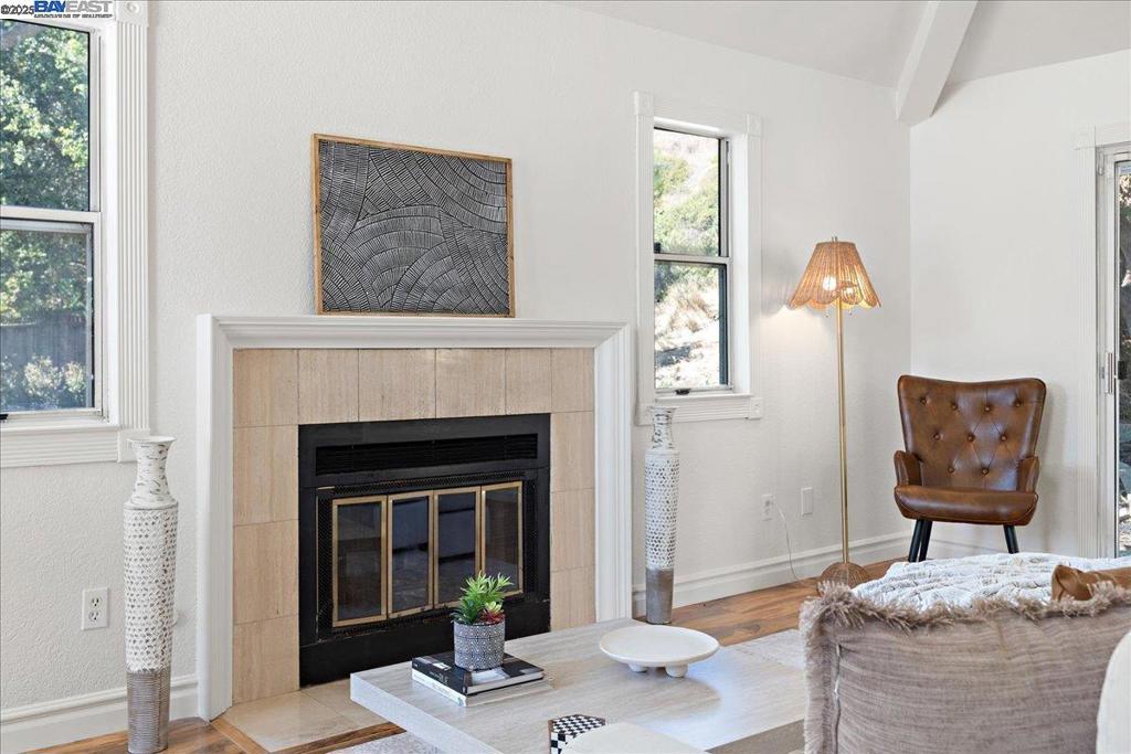 SOMERSET HIGHLAN - Residential