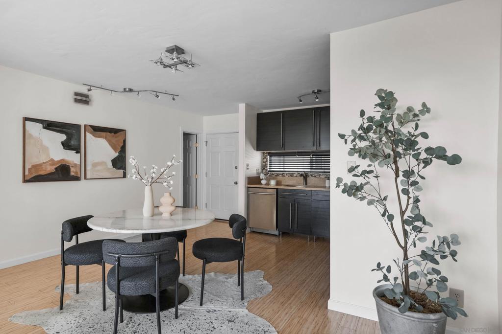 Pacific Beach - Residential