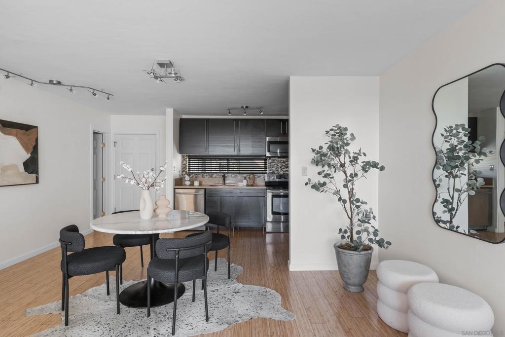 Pacific Beach - Residential