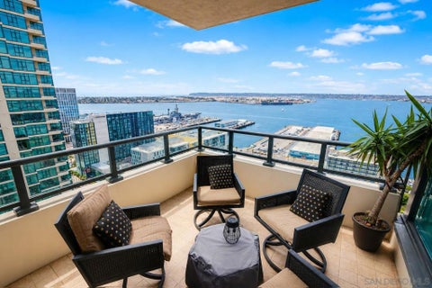 Photo of 1205 Pacific Hwy Hwy #2906, San Diego, CA 92101 (MLS # 260015643SD)