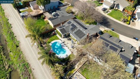 Tiny photo for 3636 3636 Shenandoah Ct Ct, Pleasanton, CA 94588 (MLS # 41126347)