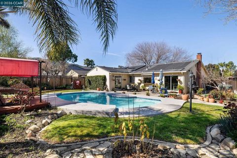 Tiny photo for 3636 3636 Shenandoah Ct Ct, Pleasanton, CA 94588 (MLS # 41126347)